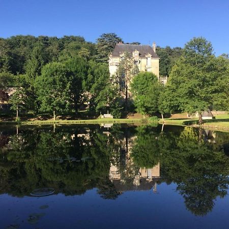 Gite Familial Chateau La Roche Racan Saint-Paterne-Racan Eksteriør bilde