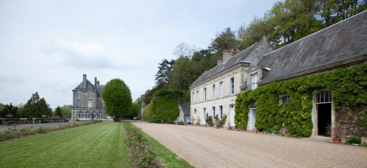 Gite Familial Chateau La Roche Racan Saint-Paterne-Racan Eksteriør bilde